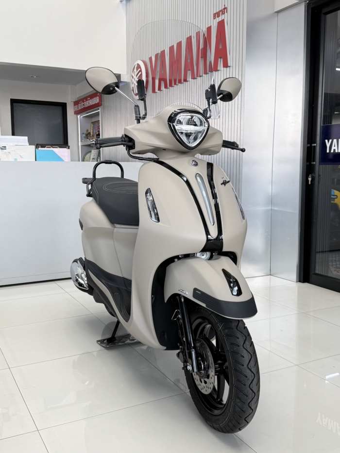 Yamaha-Grand-Filano-Hybrid-5