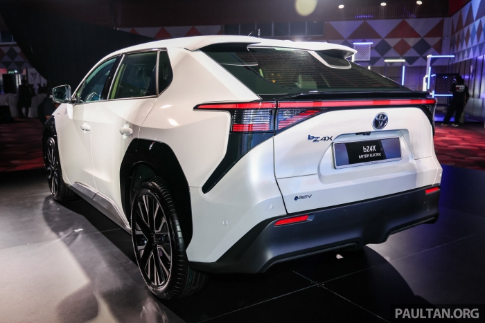 Toyota-bZ4X-3