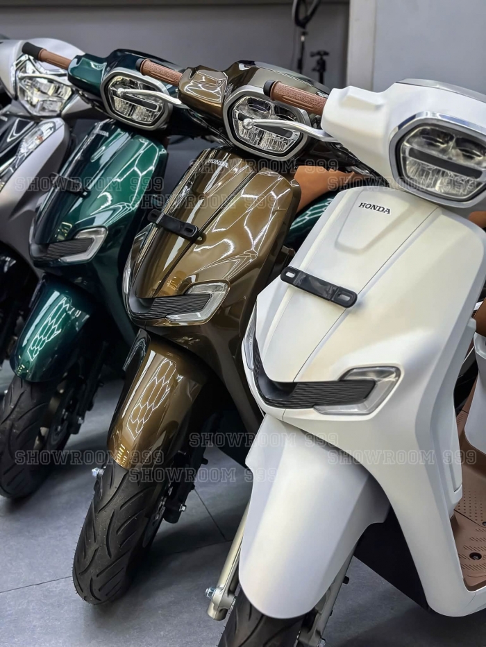 Honda-Stylo-160-2