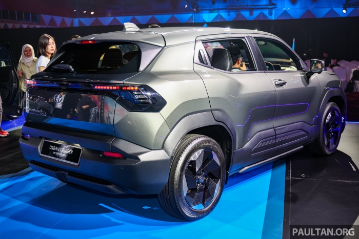 Toyota-Urban-Cruiser-1