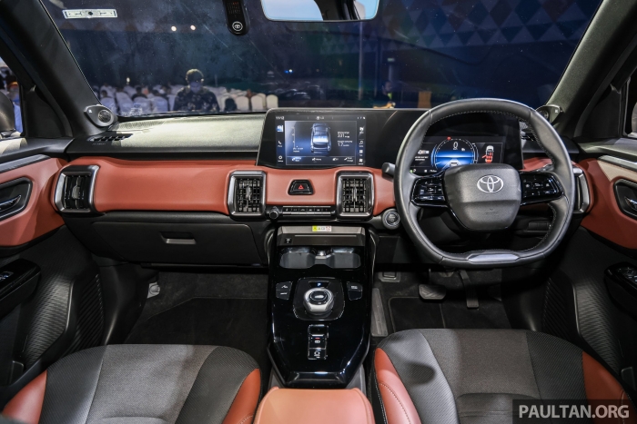 Toyota-Urban-Cruiser-7