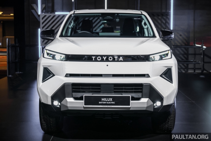 2026-Toyota-Hilux-3