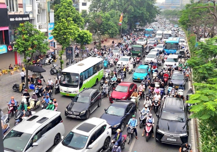 CAM-XE-XANG-VANH-DAI-1-1