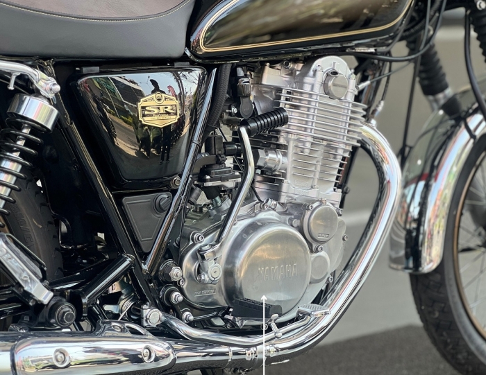 Yamaha-SR400-final-edition-5