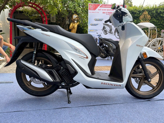HONDA-SH-2026-11