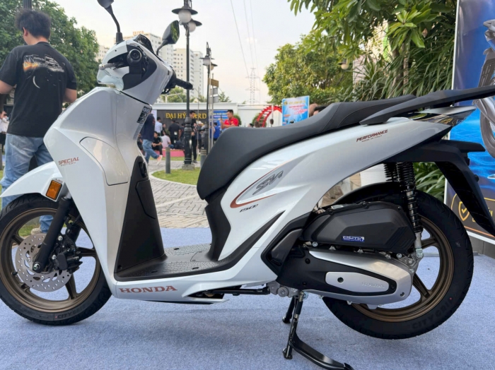 HONDA-SH-2026-12