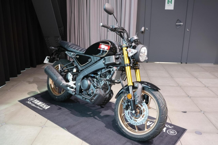 Yamaha-XSR155-1