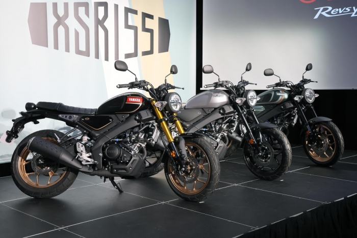 Yamaha-XSR155-2