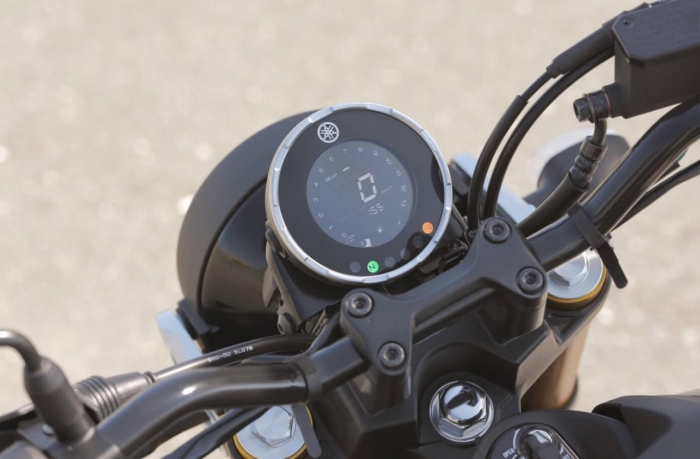 Yamaha-XSR155-4