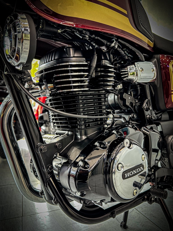 Honda-CB350C-5