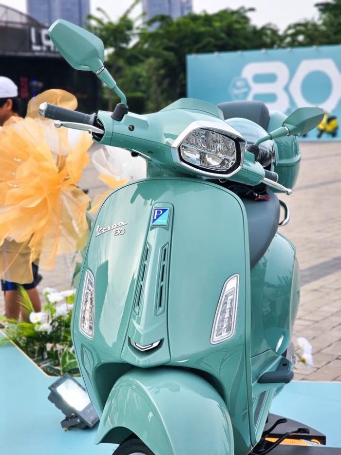 vespa-sprint-125-4