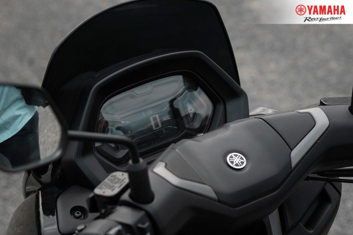 Yamaha-NMAX-155-4