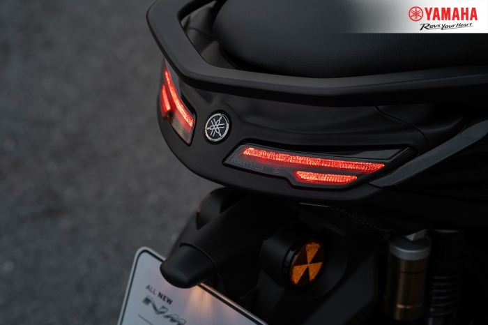 Yamaha-NMAX-155-6