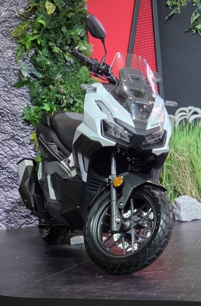 honda-adv-160-3