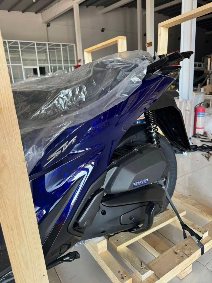 Honda-SH150i-Vetro-Blue-8