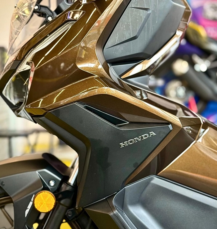 honda-adv-160-12