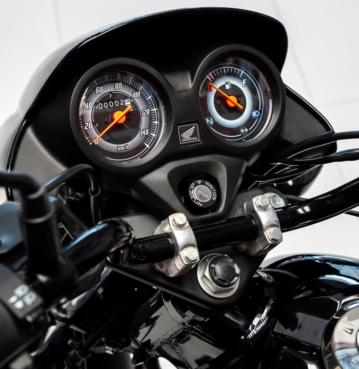 honda-cb100-5