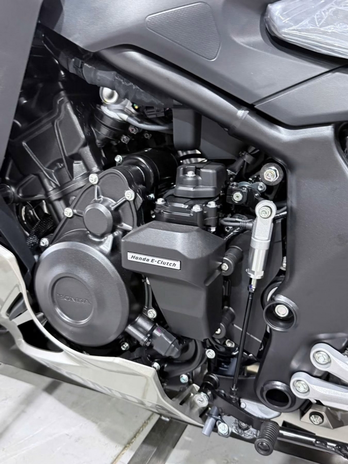 honda-cb500sf-3