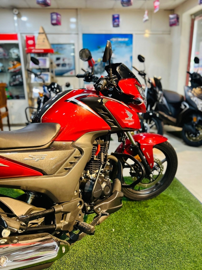 HONDA-SP160-8