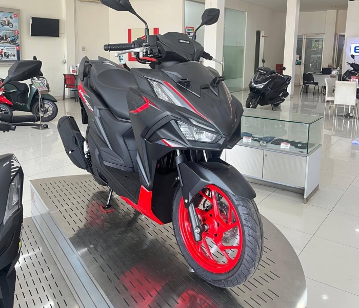 Honda-Vario-Evo-160-8