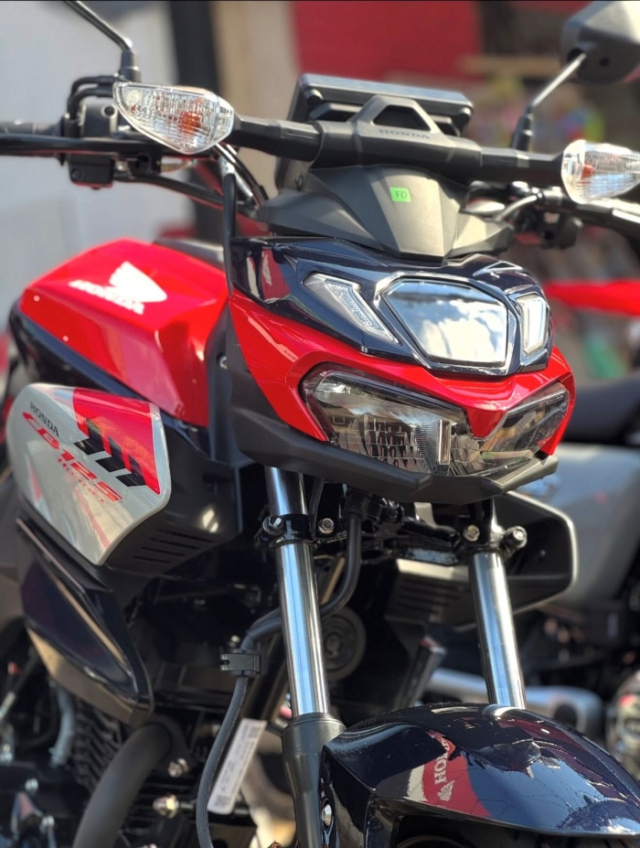 honda-cb125-hornet-3