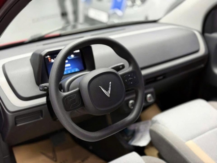 VinFast-Minio-Green-6