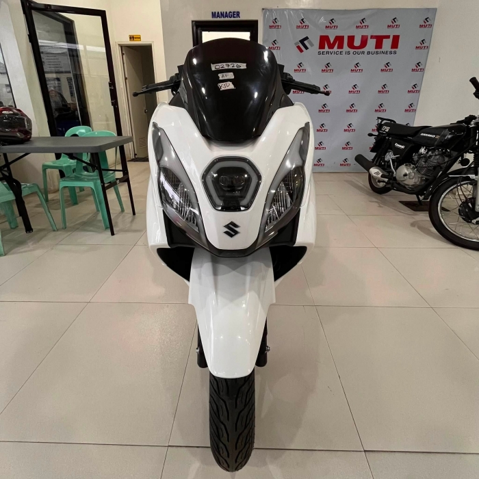 Suzuki-Burgman-15-3