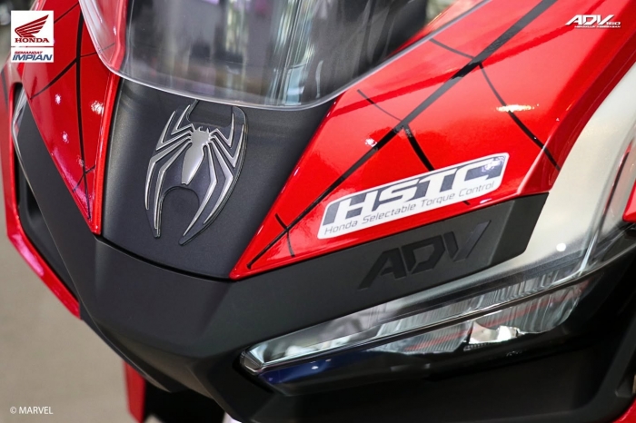 Honda-ADV-160-1