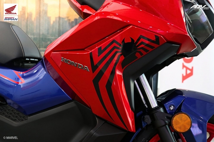 Honda-ADV-160-3