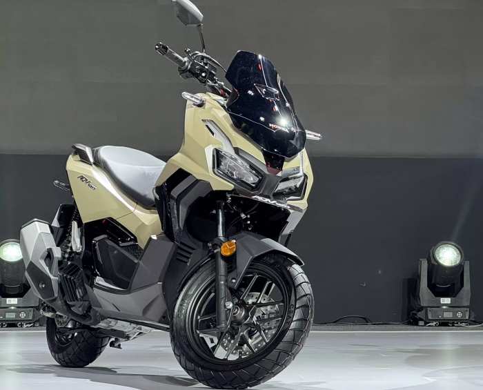 Honda-ADV-160-6