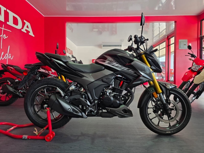 Honda-CB190R-6