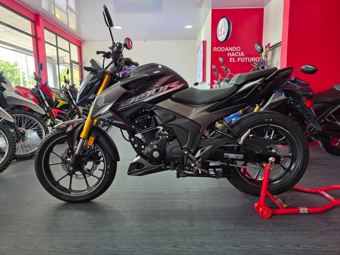 Honda-CB190R-9