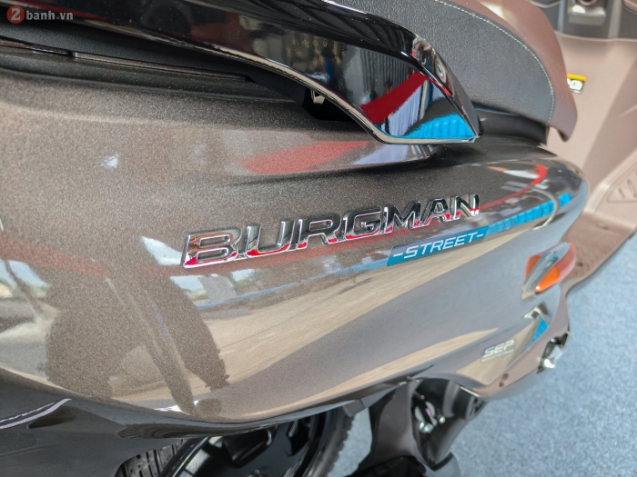 Suzuki-Burgman-Street-2026-3