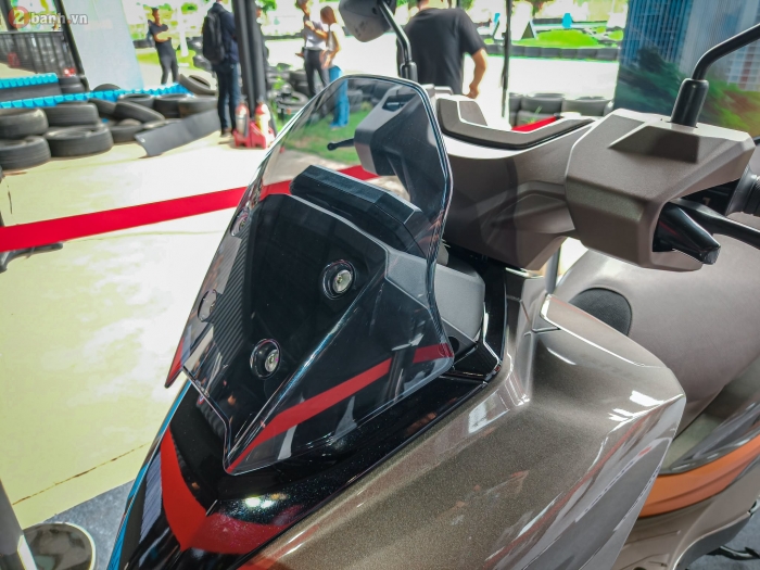 Suzuki-Burgman-Street-2026-4