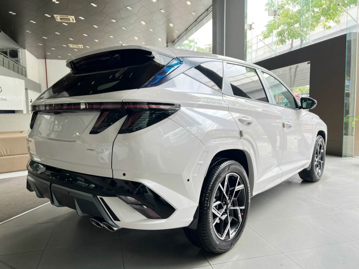 Hyundai-Tucson-1