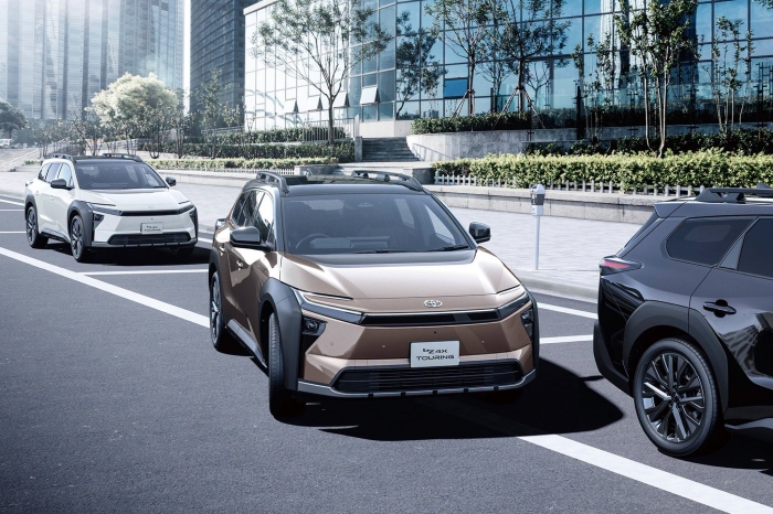 Toyota-bz4x-7