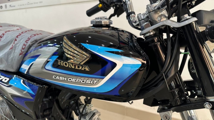 Honda-CD-70-13