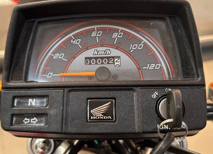 Honda-CD-70-4