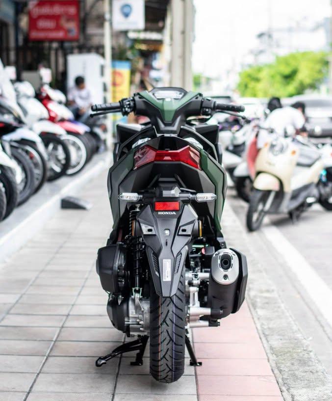 honda-click-160-7