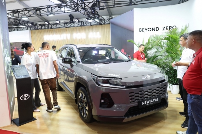 Toyota-RAV4-Hybrid-2