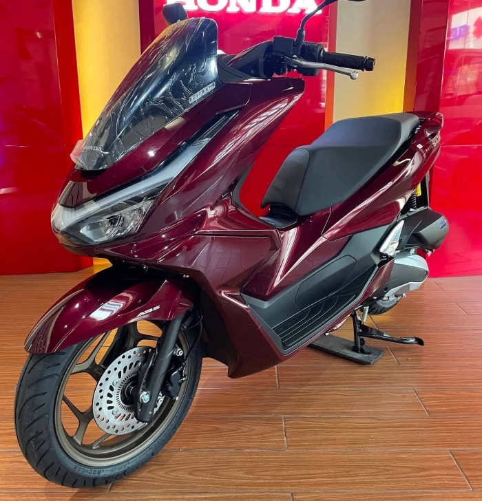 Honda-PCX-160-4