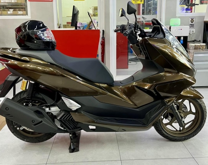 Honda-PCX-160-8