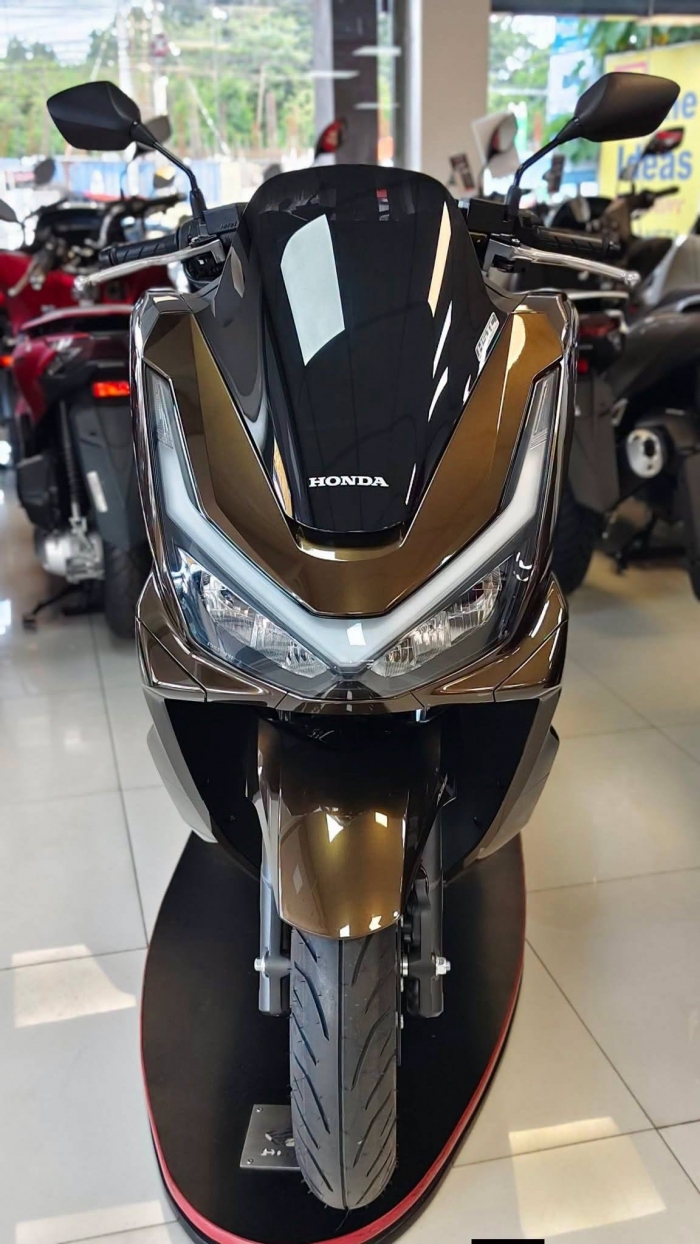honda-pcx-160-1