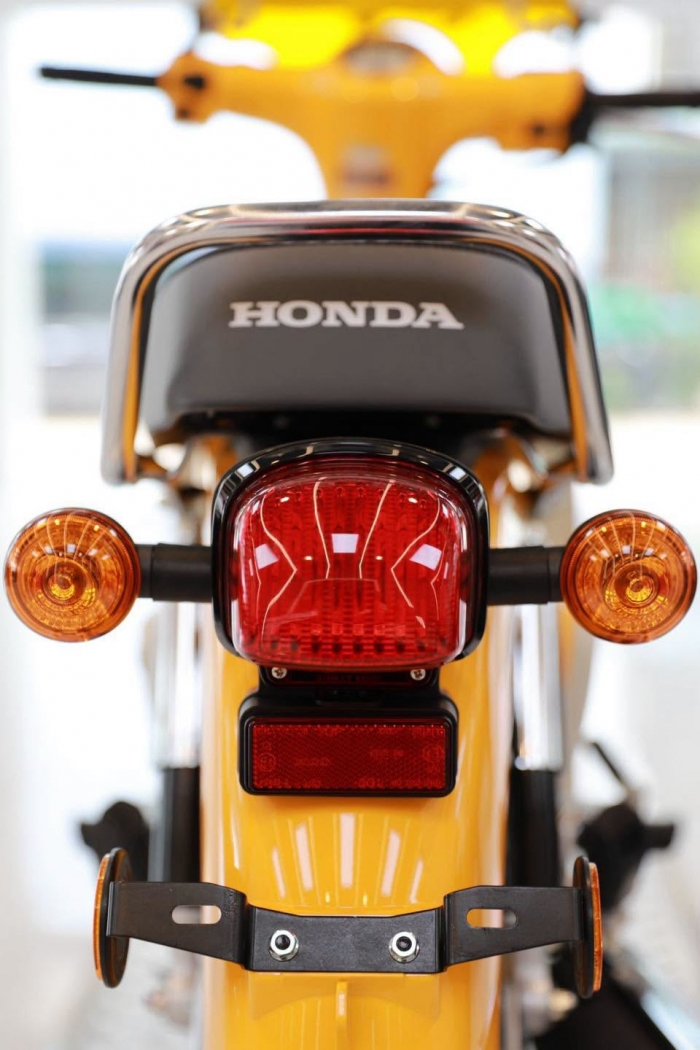 Honda-Super-Cub-110-13