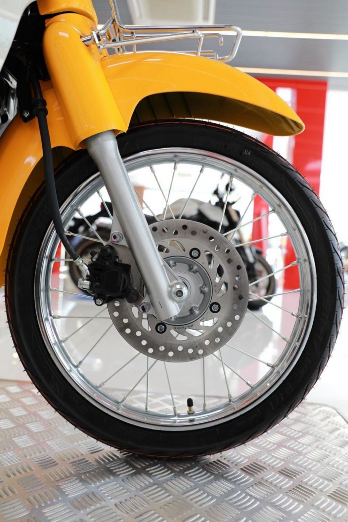 Honda-Super-Cub-110-14