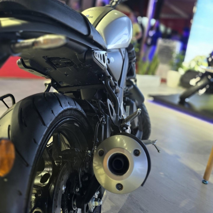 Yamaha-XSR-155-6
