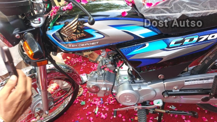 HONDA-CD70-4