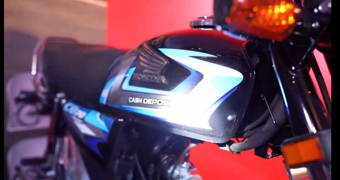 HONDA-CD70-7