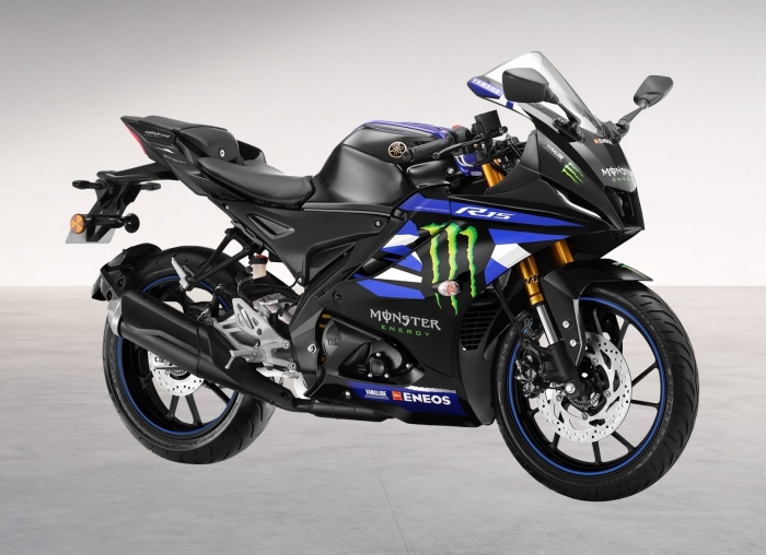 Yamaha-R15-V4-3
