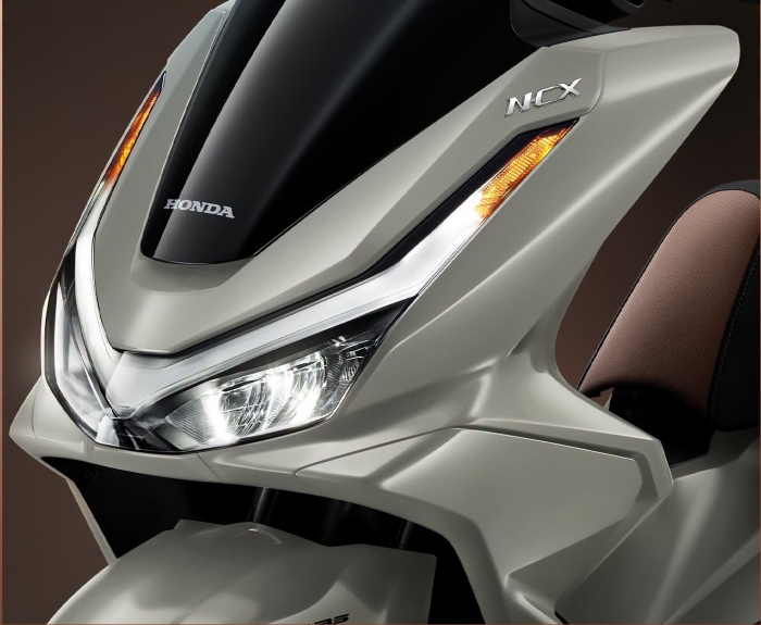 Honda-PCX-160-1